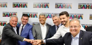 Em parceria sólida com o prefeito NAL e o vice ZAQUEU, o deputado estadual FELIPE DUARTE conta com apoio de 10 vereadores de Guanambi e segue ampliando base de lideranças