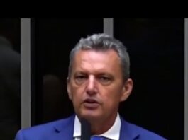 VÍDEO: Deputado CHARLES FERNANDES anuncia que o governador JERÔNIMO RODRIGUES fará um investimento de R$ 77 Milhões no Hospital Geral de Guanambi
