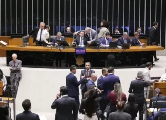Quantos votos um DEPUTADO FEDERAL precisa para SE ELEGER na Bahia?