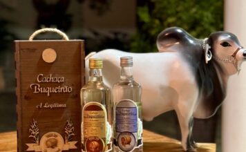 CACHAÇA BUQUEIRÃO parabeniza os organizadores da EXPOSIÇÃO AGROPECUÁRIA de Guanambi, um sucesso! A CACHAÇA BUQUEIRÃO é a mais antiga cachaça registrada e documentada do Brasil, bebida genuína e autêntica, desde 1932, de SEBASTIÃO LARANJEIRAS-BA, para o mundo