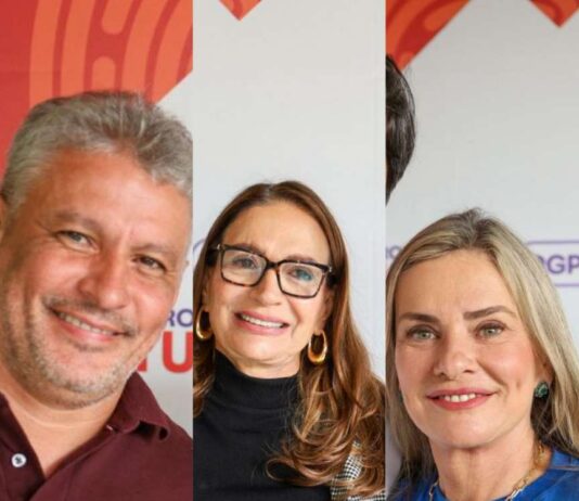 IVANA BASTOS, NAL AZEVEDO e MARIA SÍLVIA (LILÍA) aparecem com slogan de VÍTOR BONFIM em evento do governador JERÔNIMO em Guanambi
