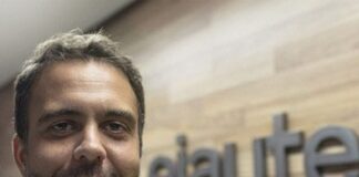 Sobrinho do empresário e ex vice prefeito de Guanambi HUGO COSTA, publicitário RAUL RABELO irá comandar a comunicação da campanha à reeleição do presidente LULA