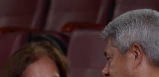 VÍDEO: Conversa boa entre JERÔNIMO e Dona NENENZINHA de Juazeiro chama atenção por causa da leveza da vida; "Pra você eu rezo direto"