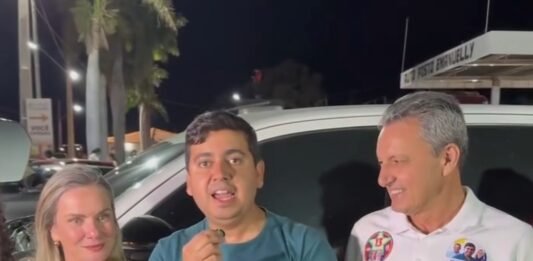 VÍDEO: Troca de gentileza entre IVANA BASTOS E CHARLES FERNANDES em carreata política de URANDI deixa grupo político de VÍTOR BONFIM ressabiado